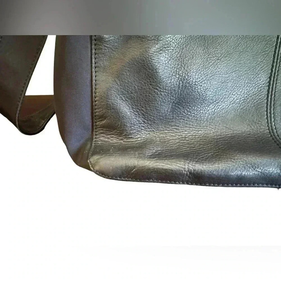 Fossil Leather Microfiber Black large Multi Pocket Shoulder Tote Messenger Bag - Picture 7 of 16